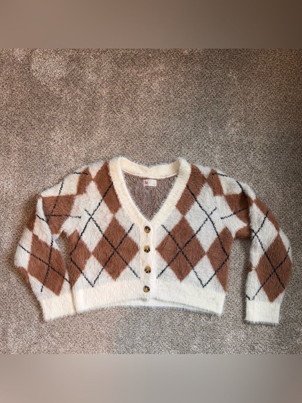 SO Argyle Cropped Button Cardigan in Cream & Brown